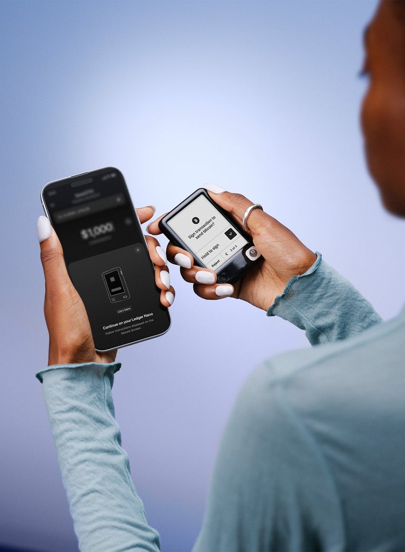 Ledger Nano™ Gen5 Crypto Hardware Wallet with 2.8-Inch E Ink Touchscreen, Bluetooth, NFC, USB-C and Recovery Key
